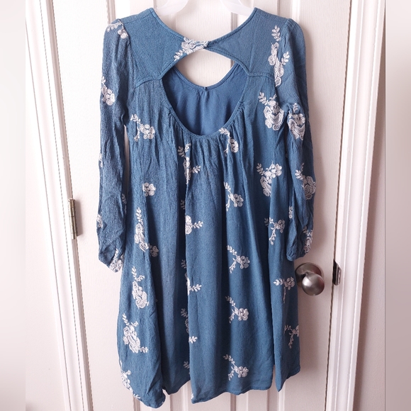 Altar'd State - Blue & White Floral Mini Dress Flowy - Picture 3 of 9